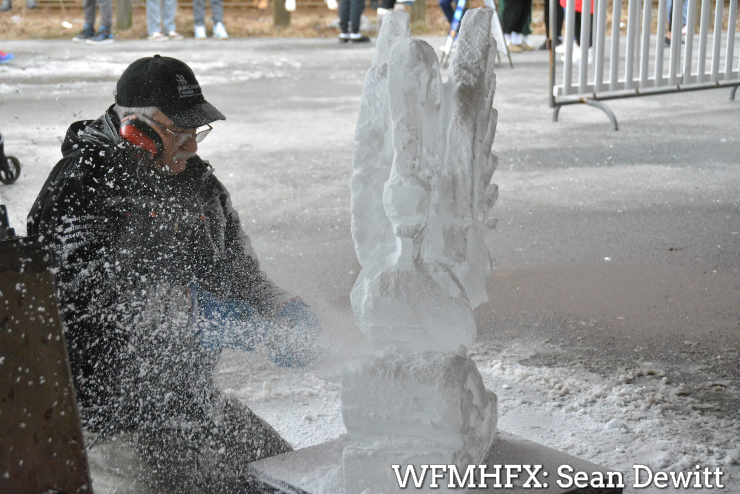 In photos Ice carving at Alderney for the Downtown Dartmouth