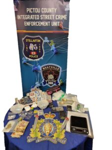 Pictou County Integrated Street Crime Enforcement Unit charges three people involved in drug trafficking / Traffic stop leads to drug charges